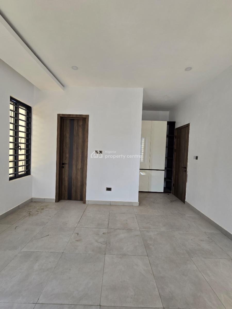 Modern Luxury Living: 5-bedroom Detached Duplex with Bq, Ikota, Lekki, Lagos, Detached Duplex for Sale