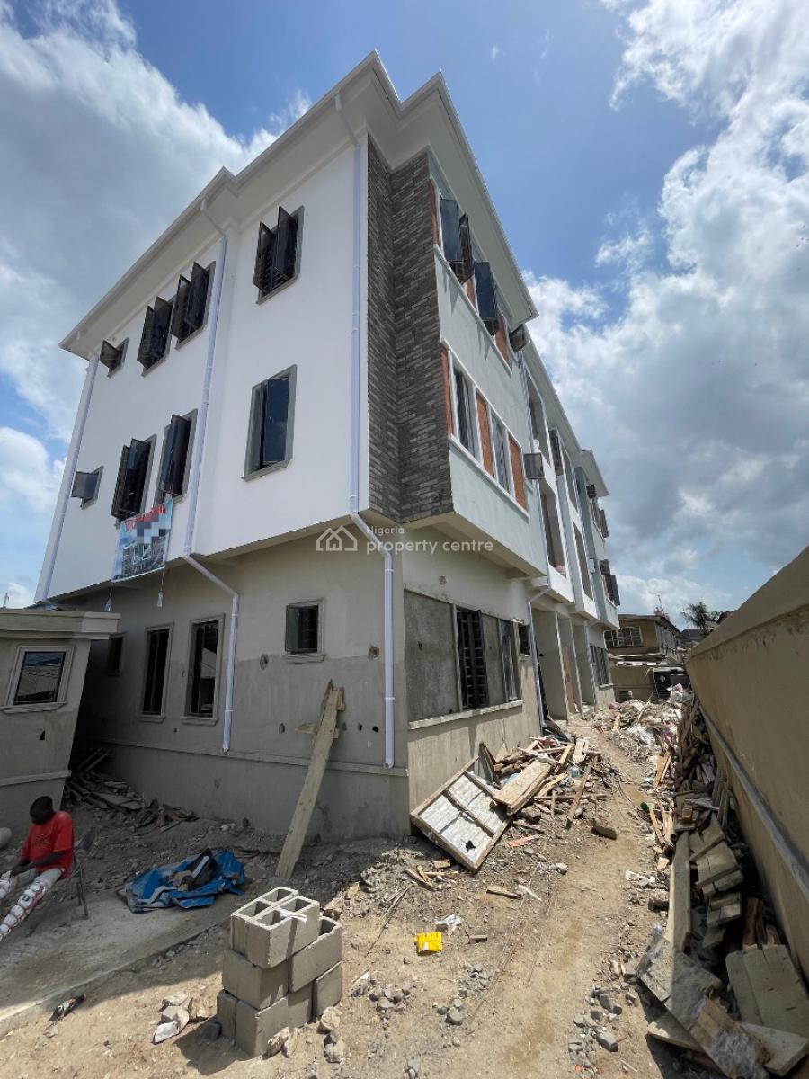 Exquisitely Built 3 Bedroom Apartment in a Lovely and Gated Environment, Surulere, Lagos, Block of Flats for Sale