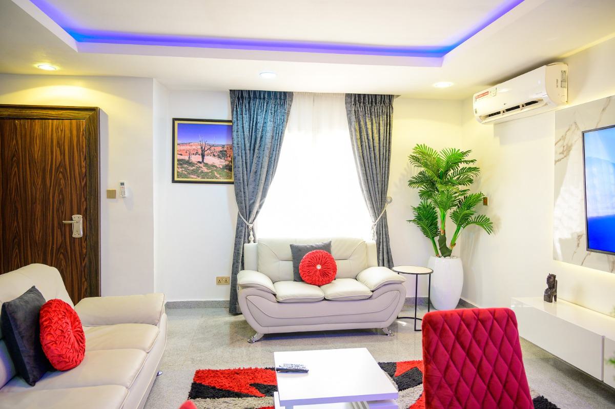 Luxury 3 Bedrooms, Life Camp, Abuja, Flat / Apartment Short Let