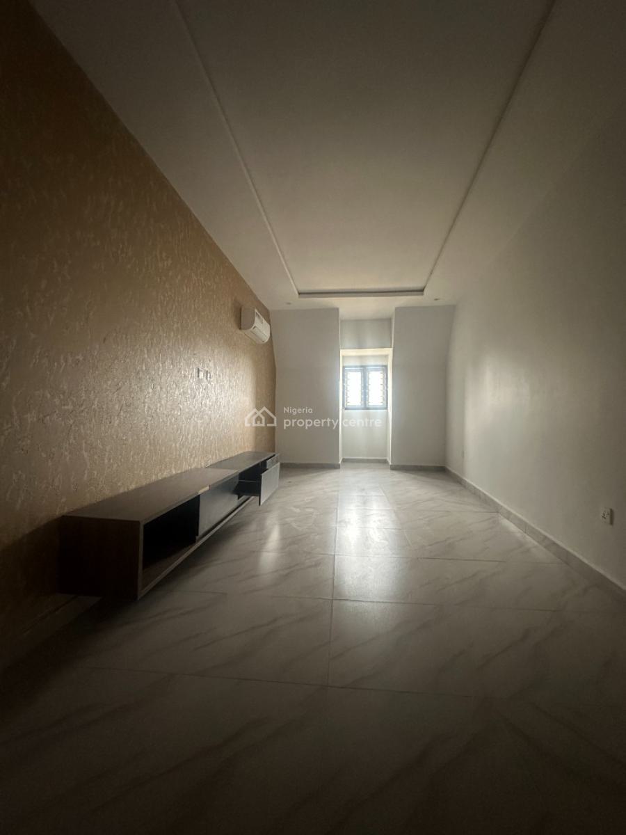7 Bedroom Fully Detached Duplex with a Bq, Karsana, Abuja, Detached Duplex for Sale