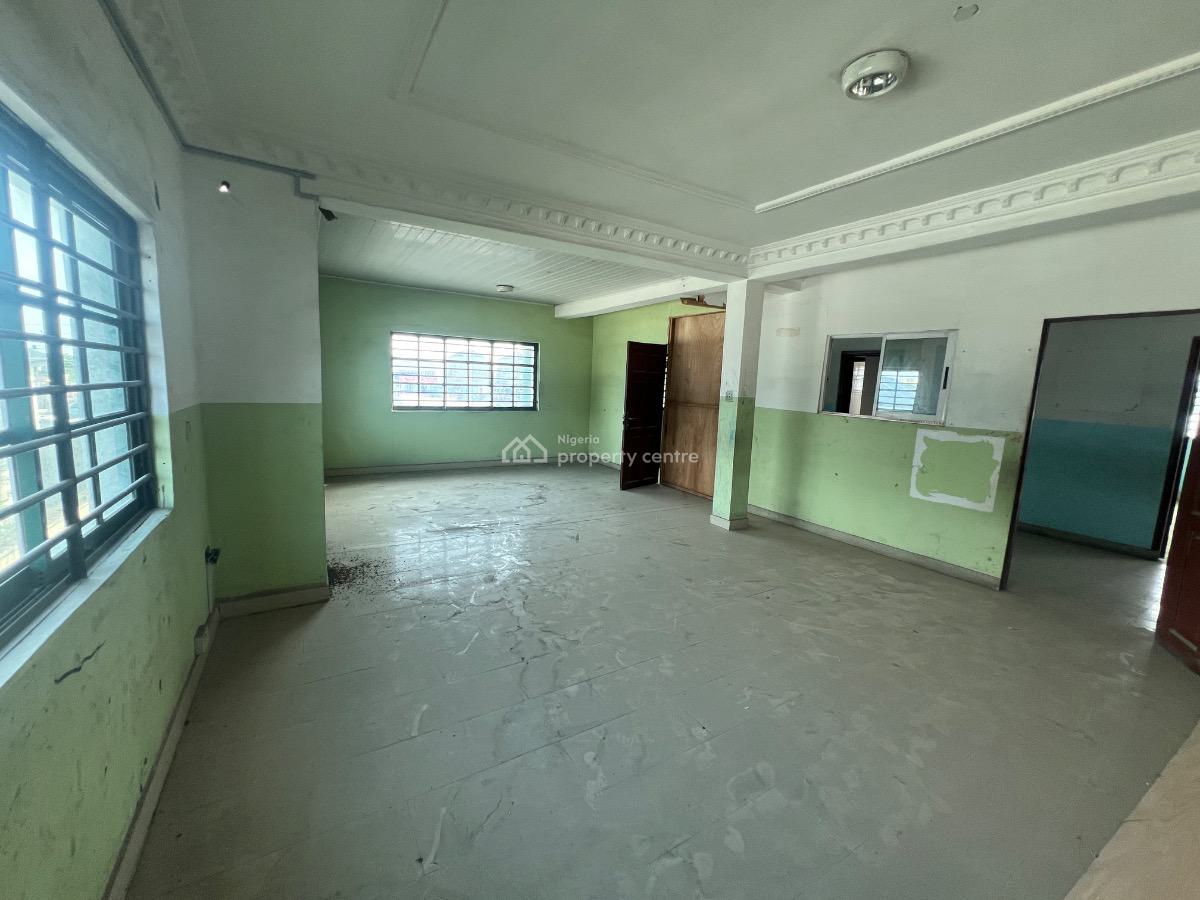 a Commercial Property on 2 Floors Built on 700sqm, By Awoyaya, Directly on Lekki Epe Expressway Way, Oribanwa, Ibeju Lekki, Lagos, Commercial Property for Sale