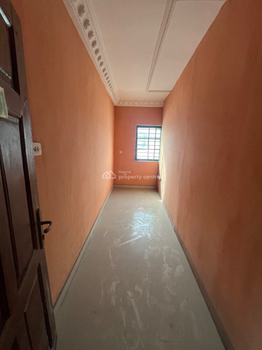 a Commercial Property on 2 Floors Built on 700sqm, By Awoyaya, Directly on Lekki Epe Expressway Way, Oribanwa, Ibeju Lekki, Lagos, Commercial Property for Sale