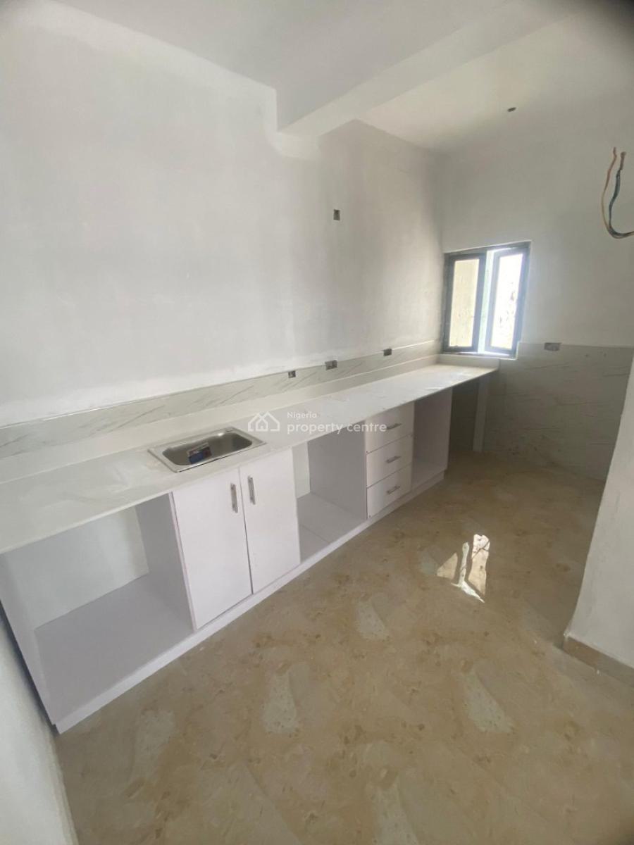 Luxury Serviced Mini Flat with Fitted Kitchen, Lekky County, Ikota, Lekki, Lagos, Mini Flat (room and Parlour) for Rent