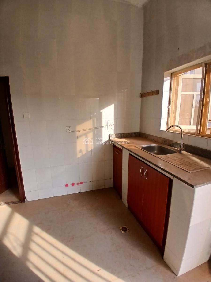Newly Renovated 3 Bedroom Flat All Rooms Ensuite, Kaura, Abuja, Flat / Apartment for Rent