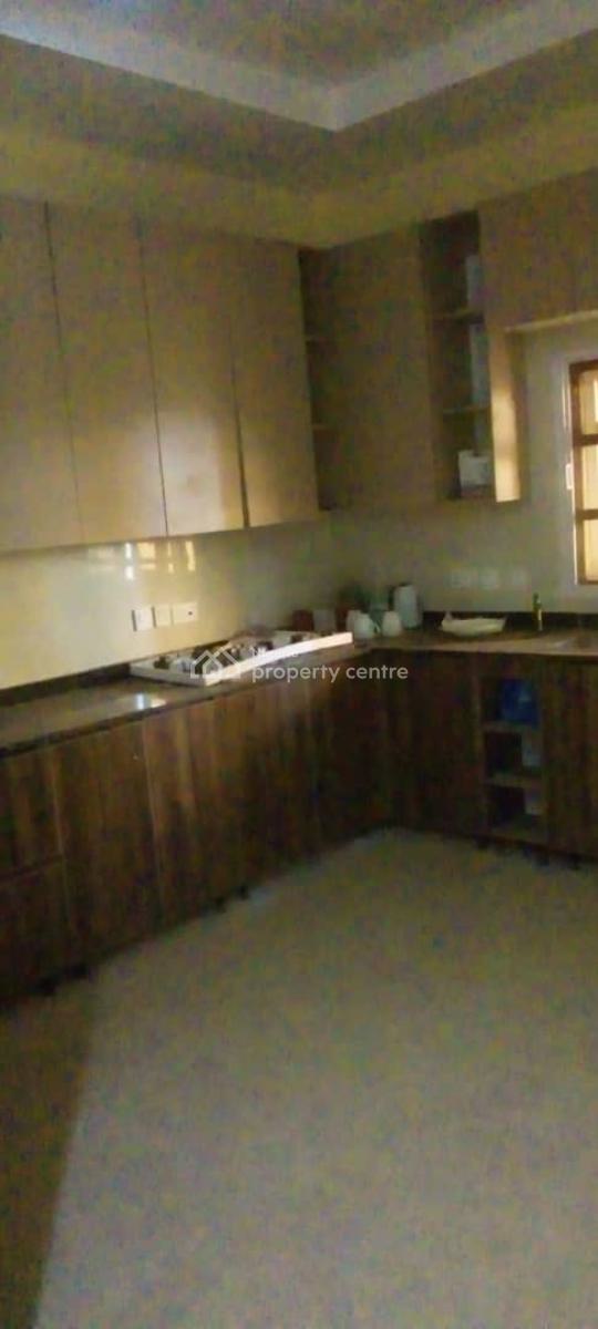 Newly Renovated 3 Bedroom Flat on Ground Floor, Dakibuyi, Wuye, Abuja, Flat / Apartment for Rent
