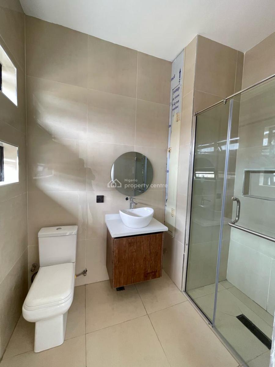 3 Bedroom Apartment Plus Bq, Lekki Phase 1, Lekki, Lagos, Flat / Apartment for Sale