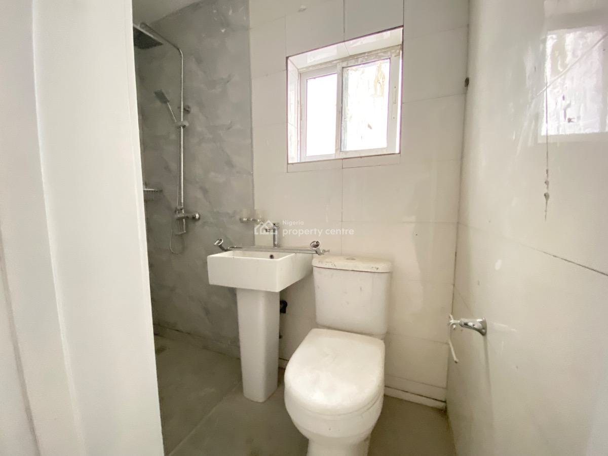 Modern 2 Bedroom Apartment, Off Admiralty Way, Lekki Phase 1, Lekki, Lagos, Flat / Apartment for Sale