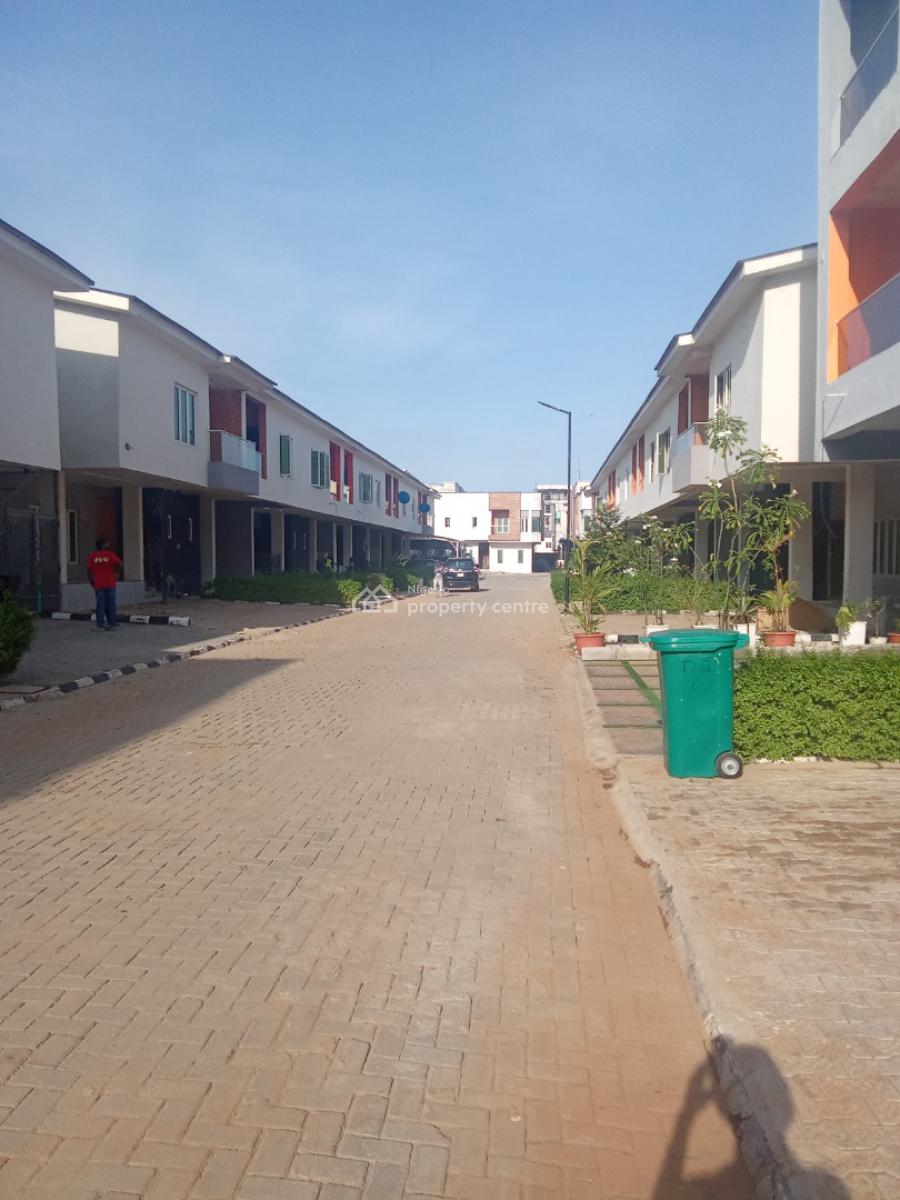 Newly Built 3 Bedroom Serviced Apartment, Lekki Phase 1, Lekki, Lagos, Flat / Apartment for Rent