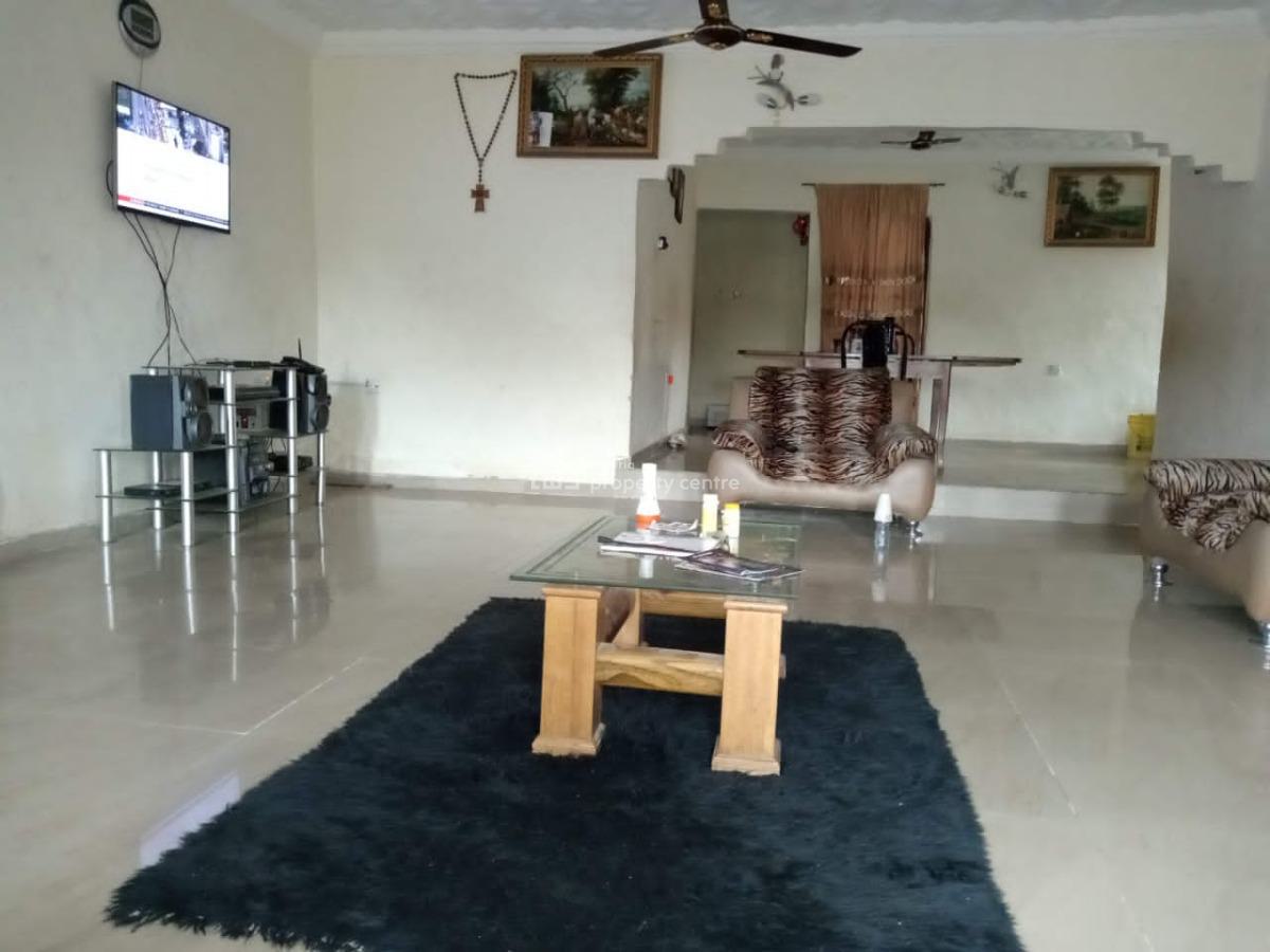 Standard 4 Bedroom Bungalow with 2 Bedroom Bq, Back of Winner Church Ilesa Garage Ring Road, Osogbo, Osun, Detached Bungalow for Sale
