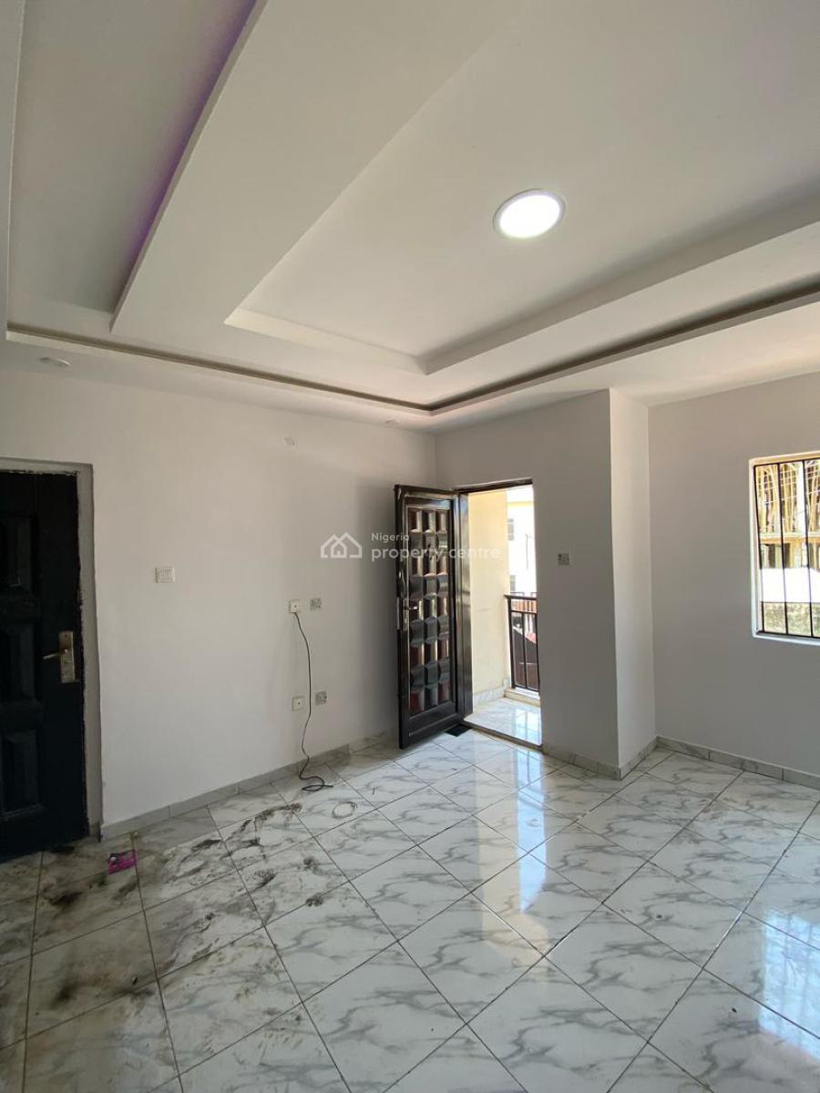 Very Sweet and Lovable Spacious Clean Chocolate 3 Bedroom Duplex, Medoview Estate, Ogombo, Ajah, Lagos, Flat / Apartment for Rent