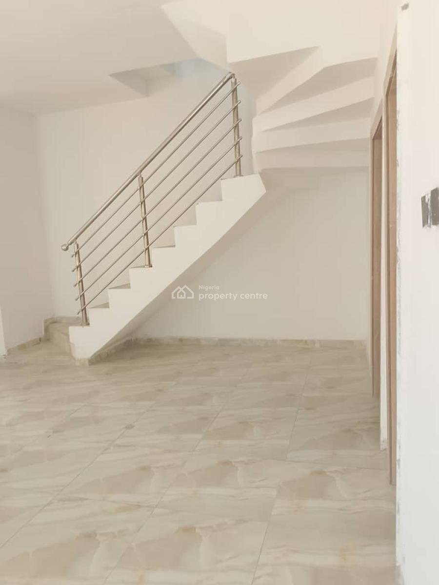 4 Bedroom Duplex, Hrc Estate Harris Drive, Lekki Expressway, Vgc, Lekki, Lagos, Terraced Duplex for Sale