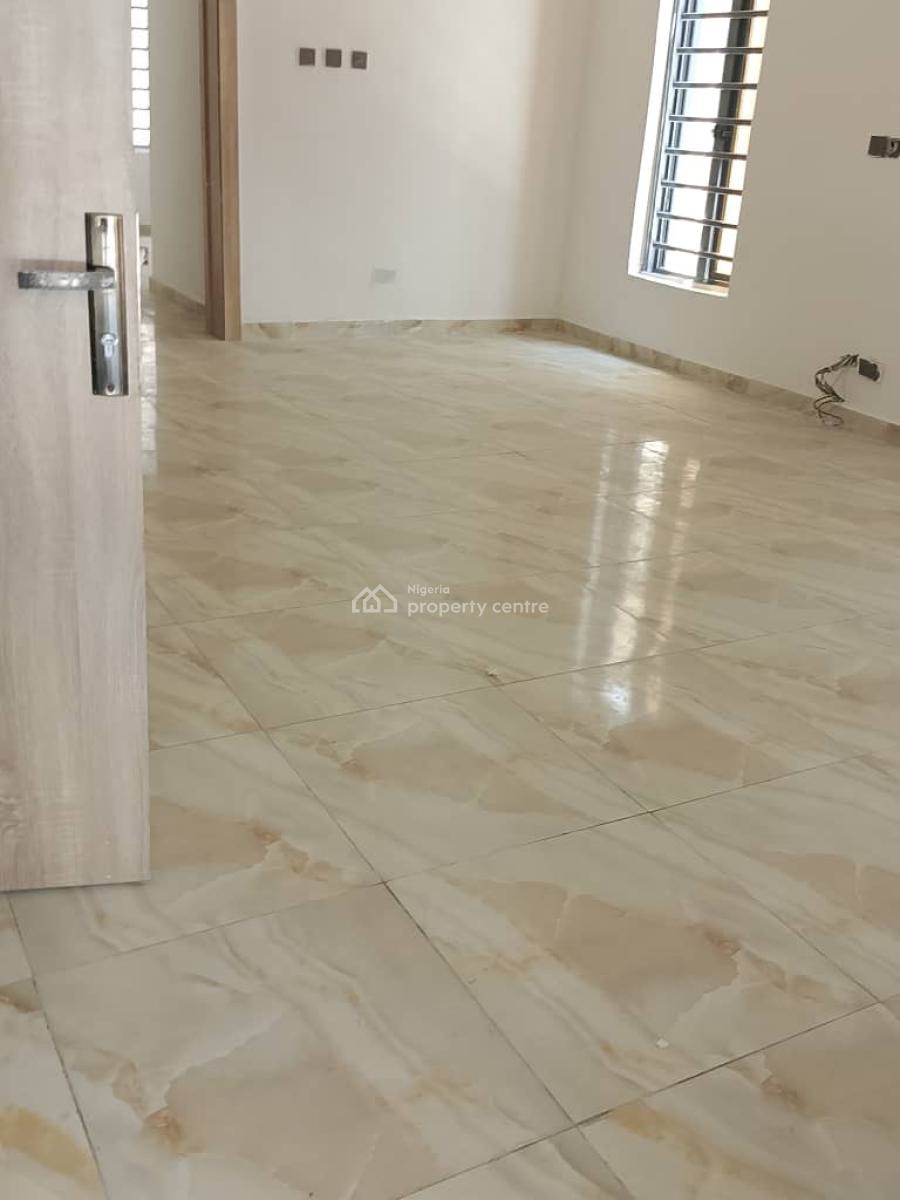4 Bedroom Duplex, Hrc Estate Harris Drive, Lekki Expressway, Vgc, Lekki, Lagos, Terraced Duplex for Sale