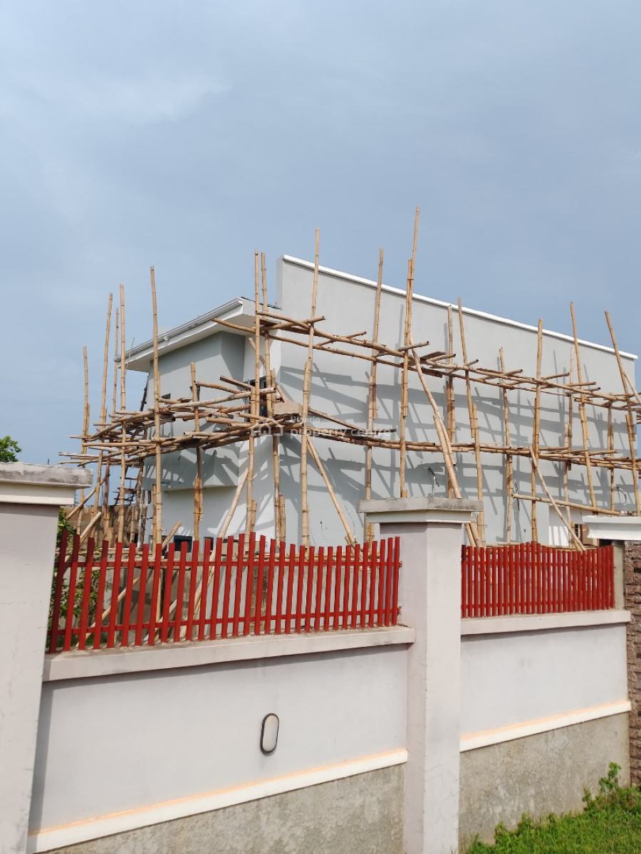 3 Bedroom Semi Detached Duplex + Bq, Alagbaka Gra, Akure, Ondo, Terraced Duplex for Sale