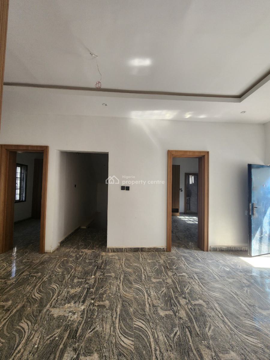 Beautiful Terrace Duplex with Basement & Corner Piece Advantage, Guzape District, Abuja, Terraced Duplex for Sale
