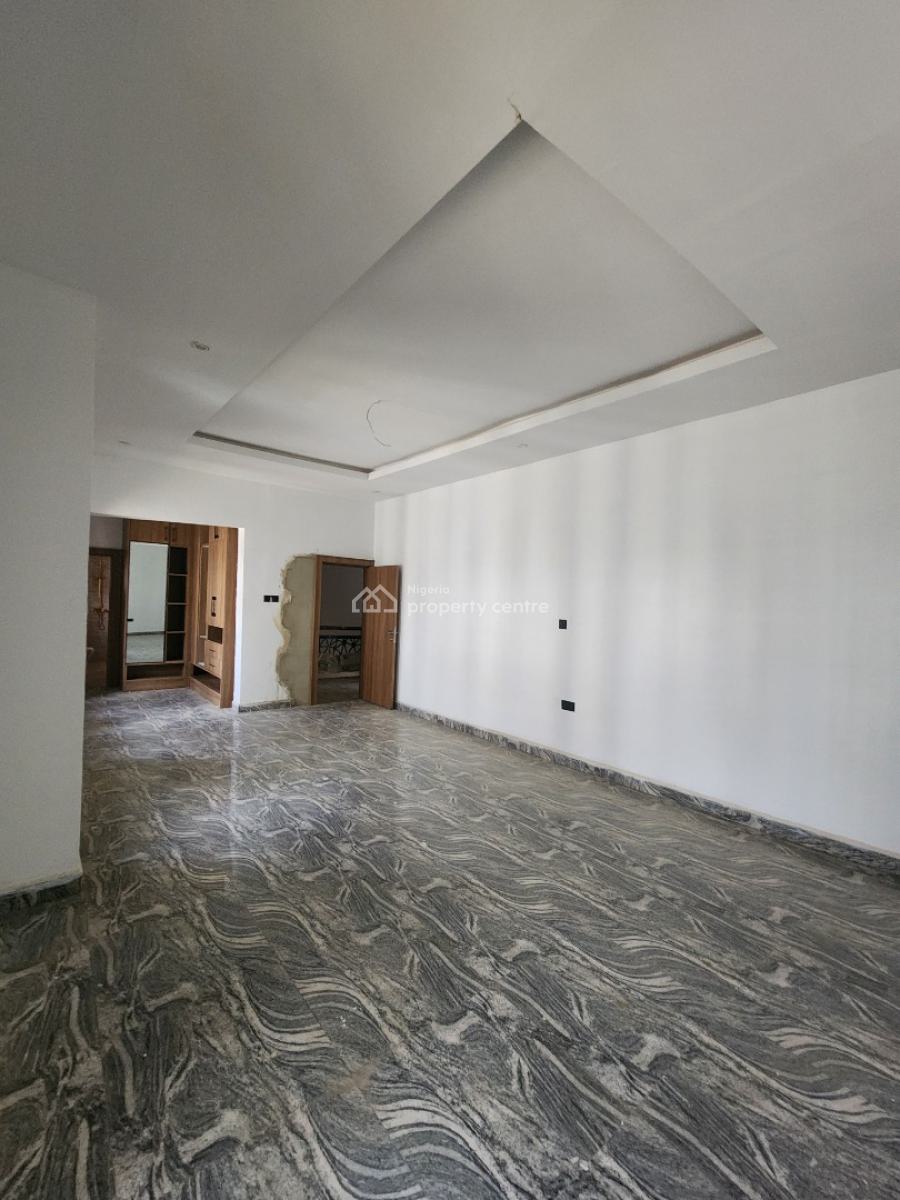Beautiful Terrace Duplex with Basement & Corner Piece Advantage, Guzape District, Abuja, Terraced Duplex for Sale