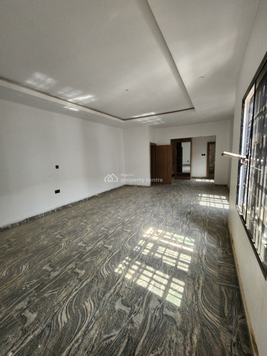Beautiful Terrace Duplex with Basement & Corner Piece Advantage, Guzape District, Abuja, Terraced Duplex for Sale