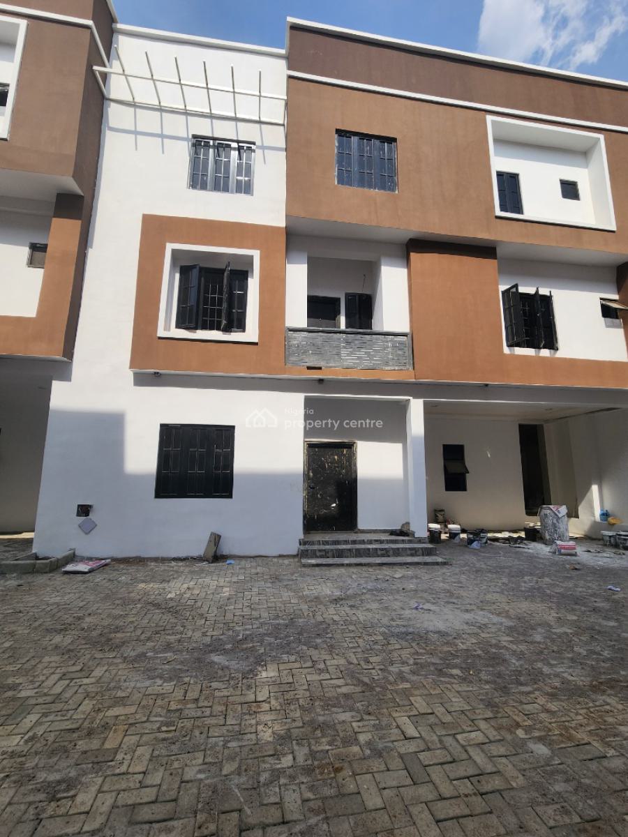 Beautiful Terrace Duplex with Basement & Corner Piece Advantage, Guzape District, Abuja, Terraced Duplex for Sale