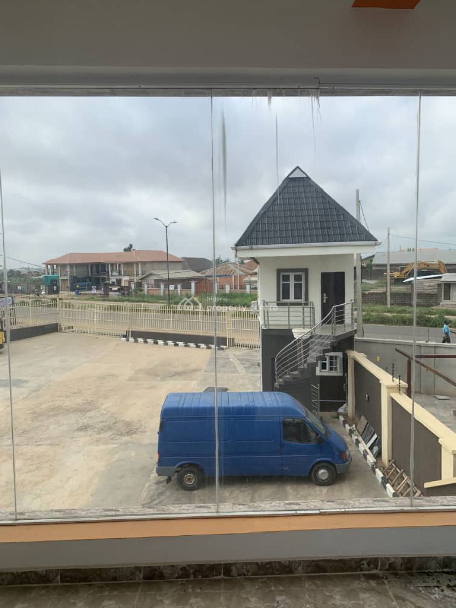 an Office Complex in a Strategic Area, Akala Express, Ibadan, Oyo, Plaza / Complex / Mall for Sale