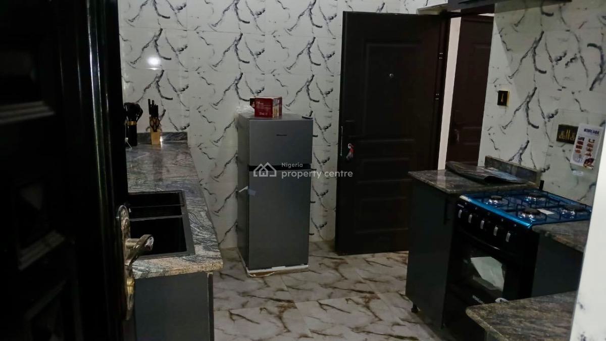 Nice Two Bedroom Apartment, No 4, Omotayo Ayansola Street, Akala Estate Okebadan, Akobo, Ibadan, Oyo, Flat / Apartment Short Let