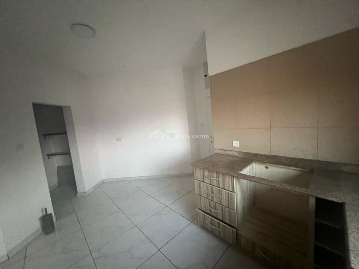 Luxury 3 Bedroom Apartment with Bq, Lekki Phase 1, Lekki, Lagos, Flat / Apartment for Rent
