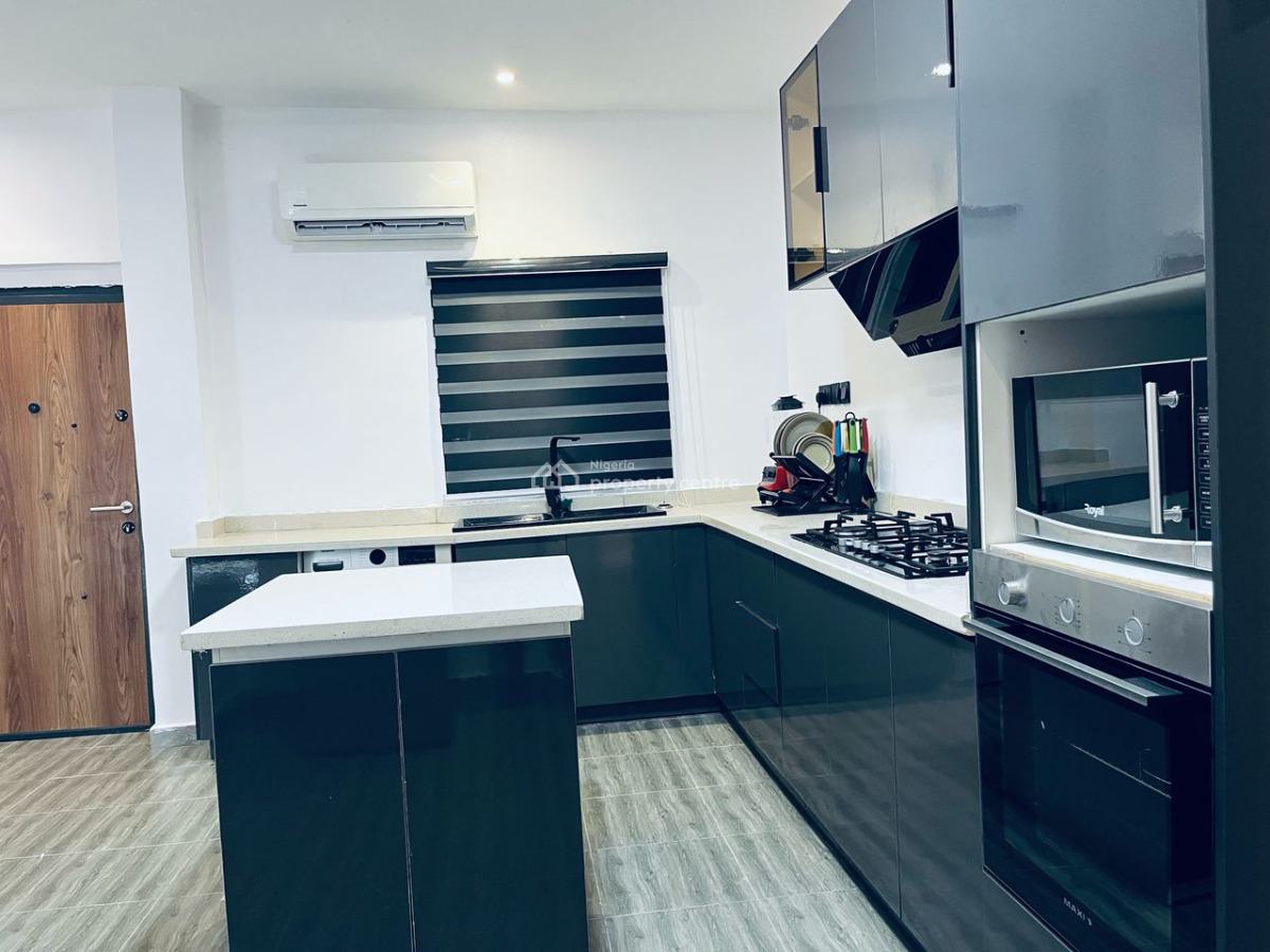 Luxury 2 Bedroom Furnished Apartment, Off Freedom Way, Lekki Phase 1, Lekki, Lagos, Flat / Apartment for Sale