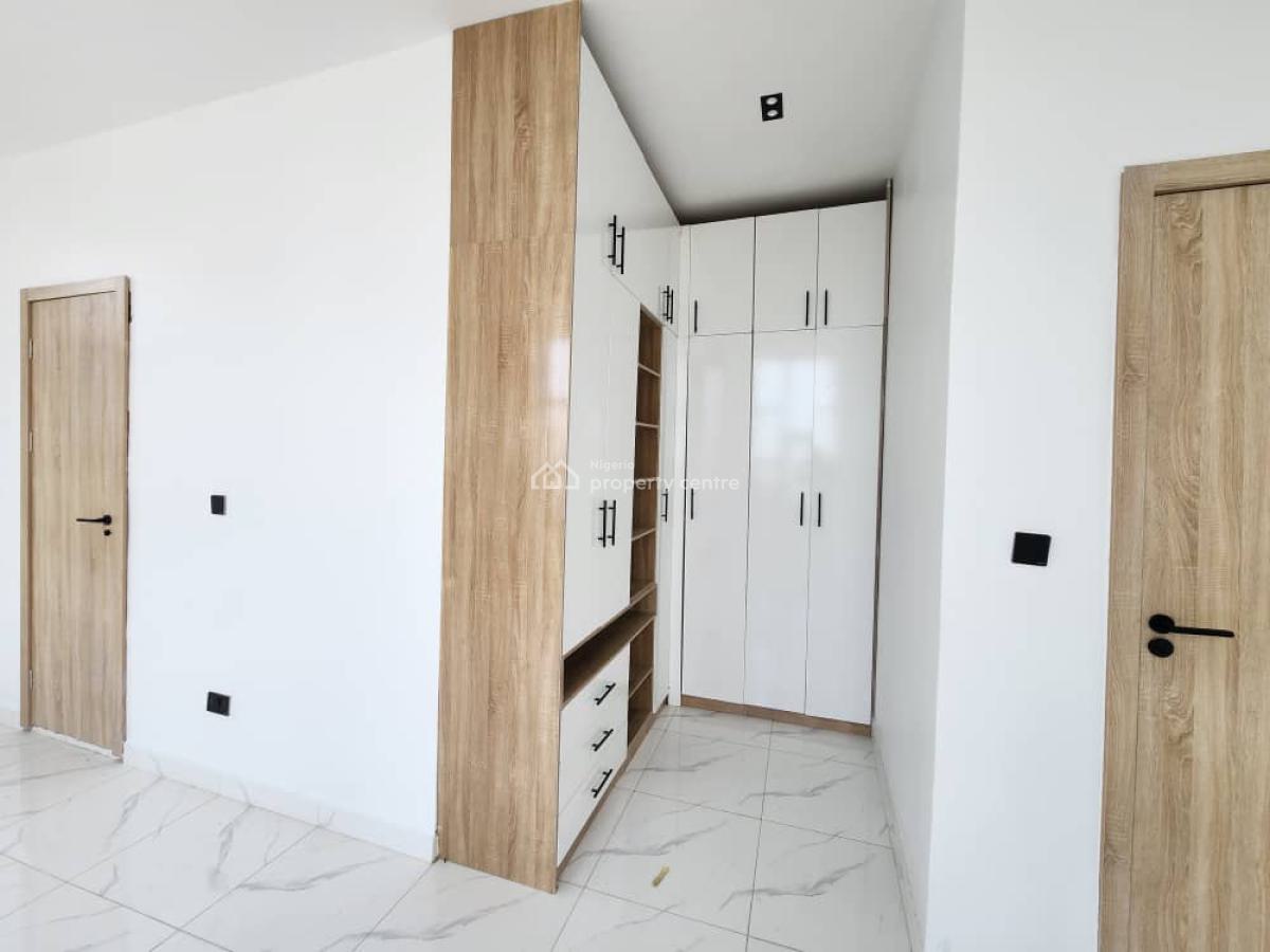 Decently Carved 5 Bed Detached Duplex with Bq*️, Chevron Tollgate, Lekki, Lagos, Detached Duplex for Sale