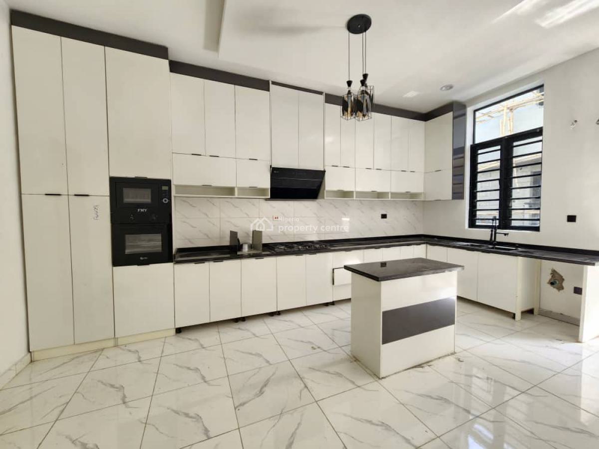 Decently Carved 5 Bed Detached Duplex with Bq*️, Chevron Tollgate, Lekki, Lagos, Detached Duplex for Sale