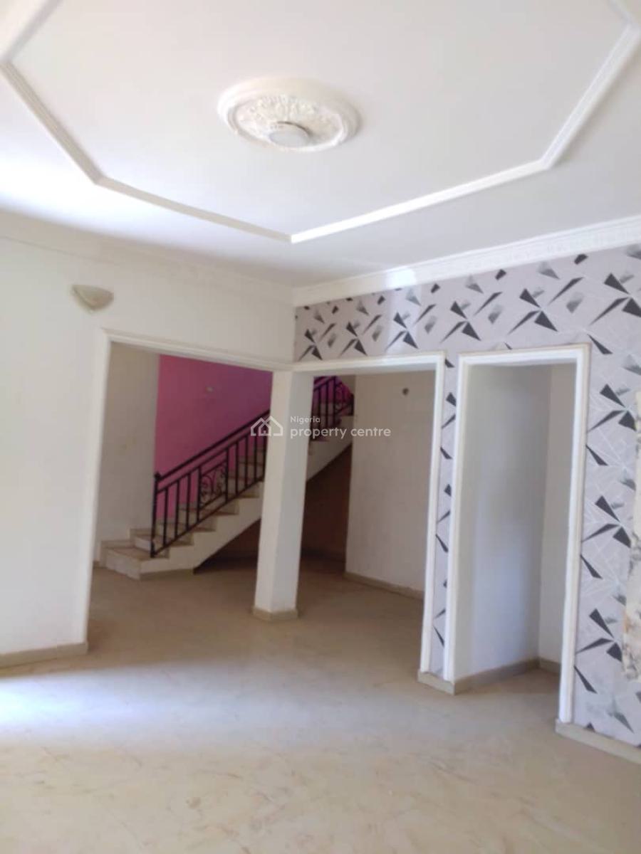 3 Bedroom Fully Detached Duplex, Lugbe Airport Road, Lugbe District, Abuja, Detached Duplex for Sale