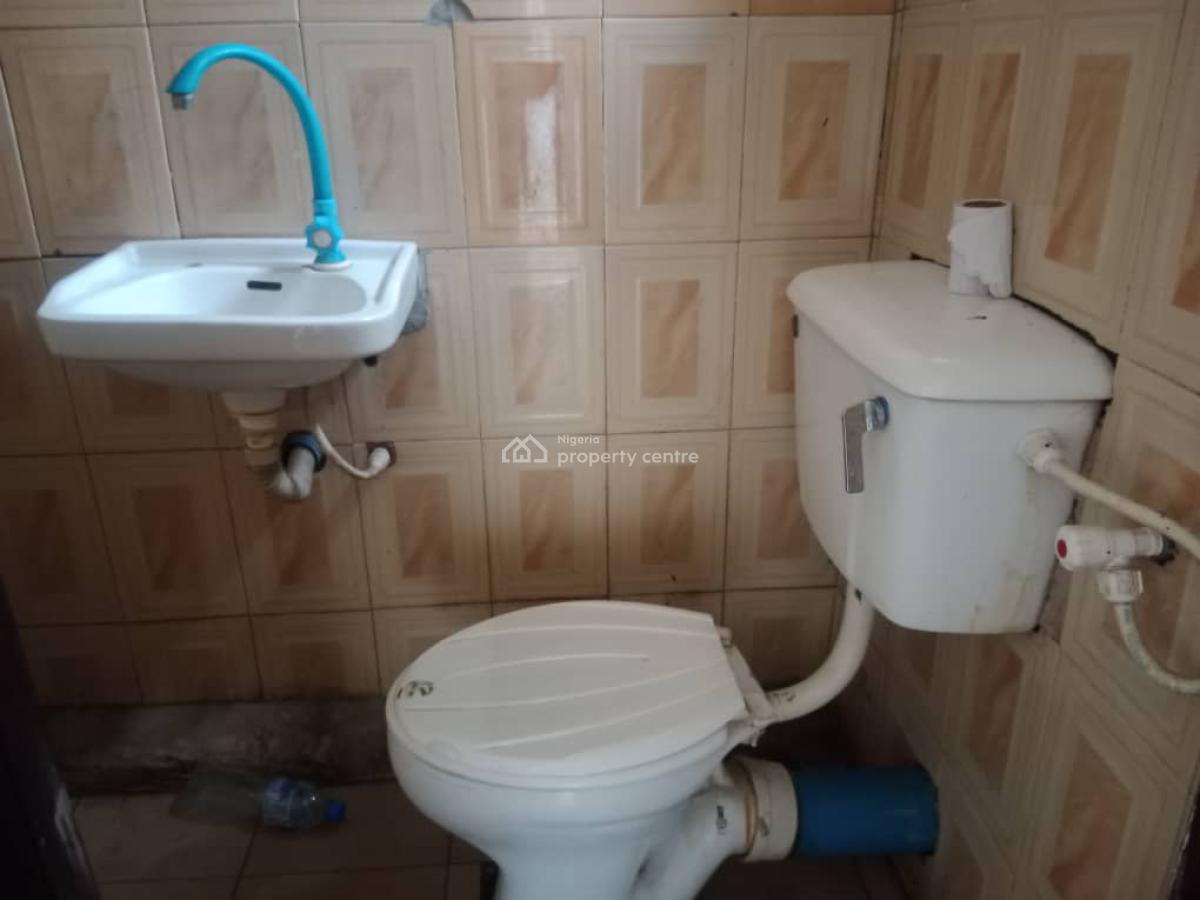 Room Self, Majeck Keji Olajide Estate, Sangotedo, Ajah, Lagos, Self Contain (single Rooms) for Rent