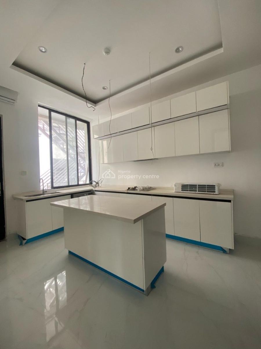 Tastefully Built Brand New Fully Serviced Three (3) Bedroom Apartment, Lekki Phase 1, Lekki, Lagos, Flat / Apartment for Rent
