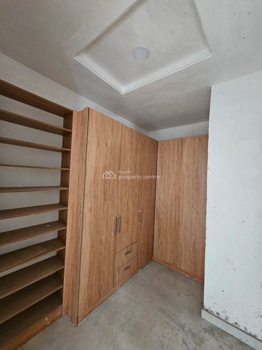 Gigantic 4 Bedroom Terrace Duplex with Bq in a Secured Estate., Lekki Phase 1, Lekki, Lagos, Terraced Duplex for Sale