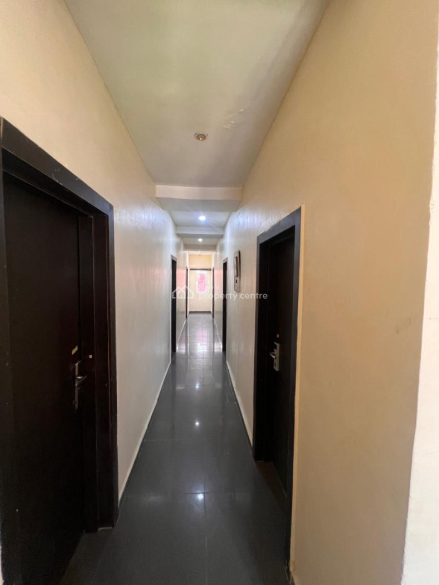 52-room Max-functioning Hotel, Ikate,elegushi, Lekki, Lagos, Hotel / Guest House for Sale