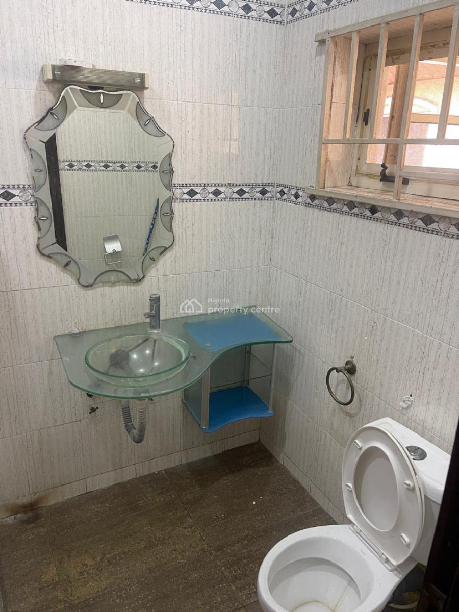 Modern 1 Bedroom Apartment( Upstairs), Lekki Phase 1, Lekki, Lagos, Mini Flat (room and Parlour) for Rent