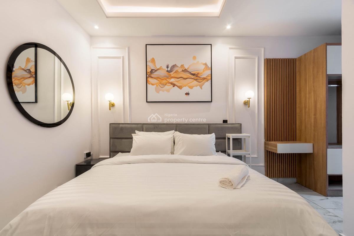 Luxurious 3 Bedroom Automated Smart Apartment, Yaba, Lagos, Flat / Apartment Short Let