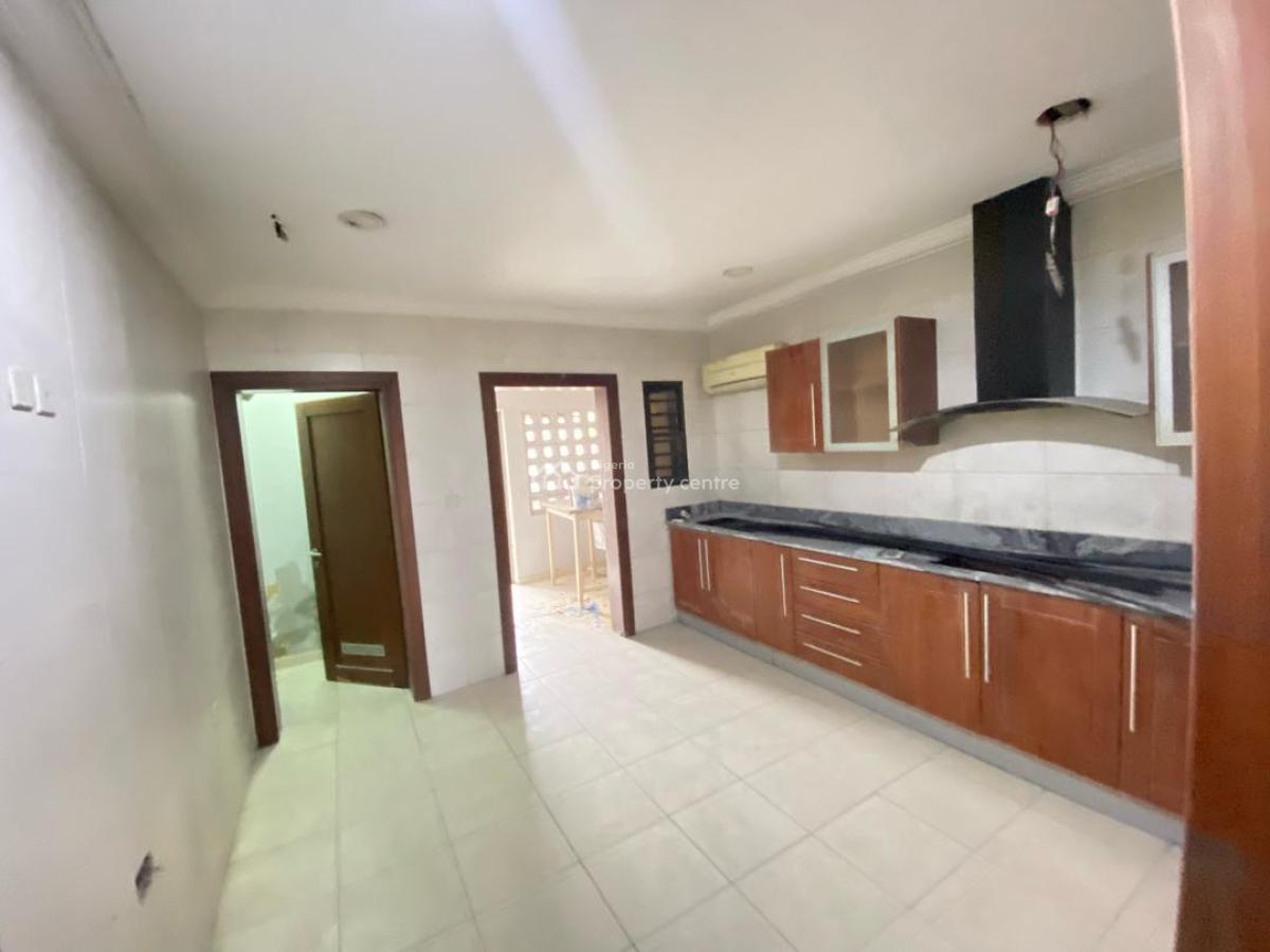 Luxury 3 Bedroom Apartment, Lekki Phase 1, Lekki, Lagos, Flat / Apartment for Rent