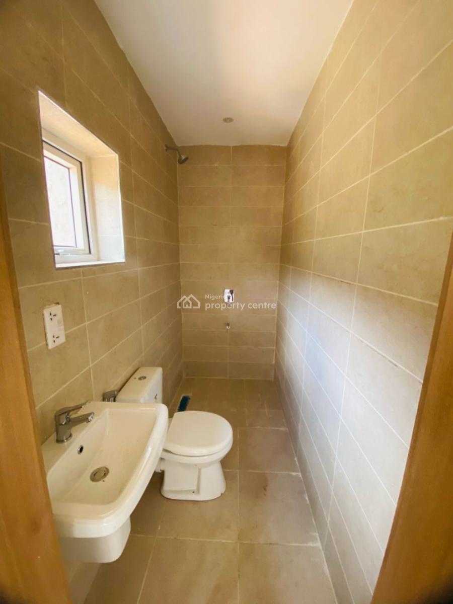 Serviced 3 Bedrooms Flat, Life Camp, Abuja, Flat / Apartment for Sale