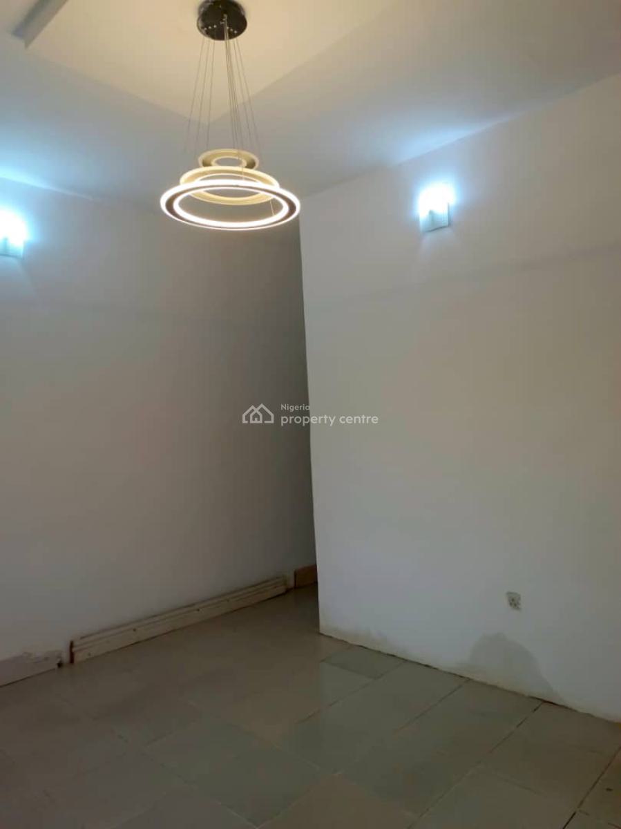 Spacious Self Contain, Gra, Ogudu, Lagos, Self Contain (single Rooms) for Rent