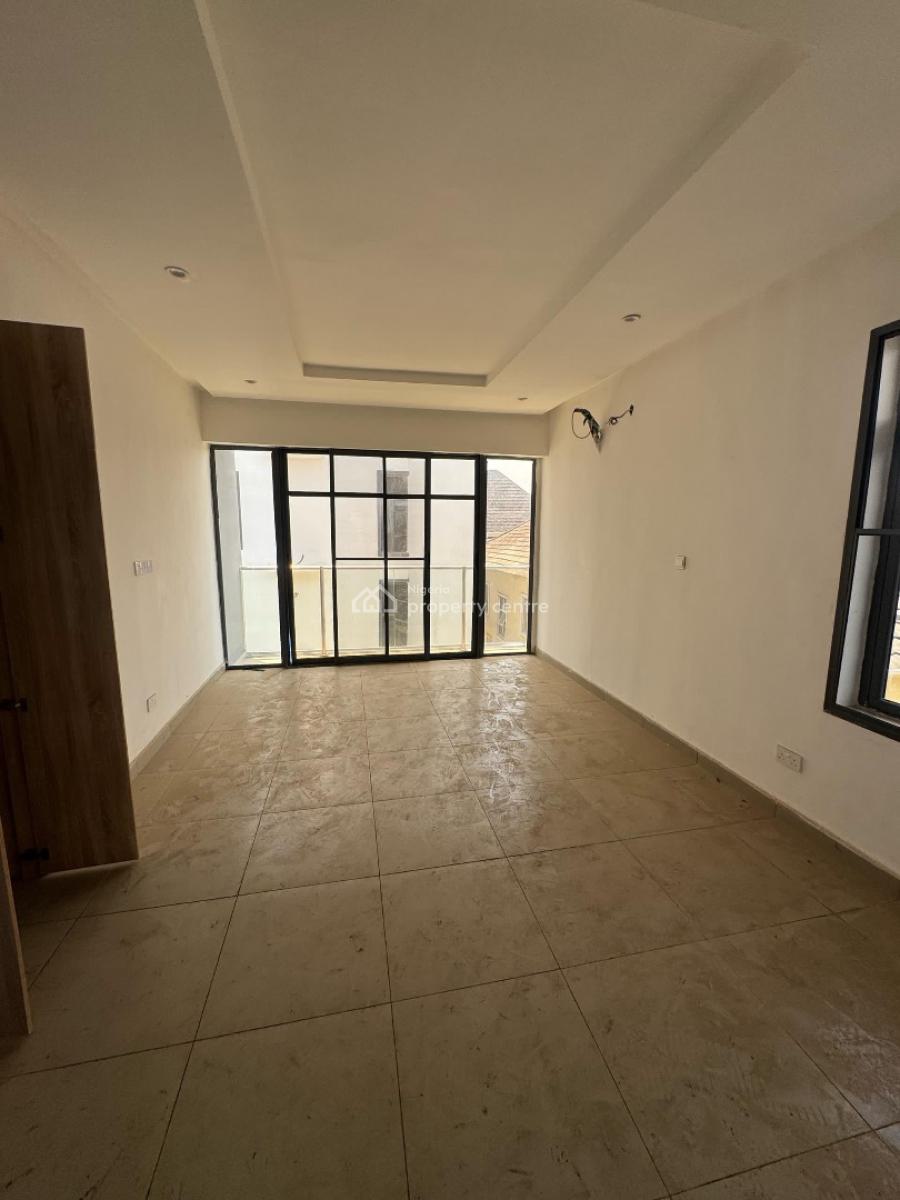 Very Spacious 4 Bedroom Terrace Duplex with Bq, Spacious En-suite, Chevron, Lekki, Lagos, Terraced Duplex for Sale