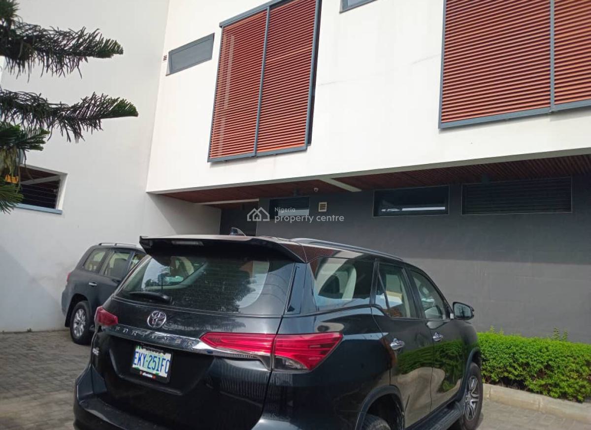 Luxury 4-bedroom Semi-detached Duplex with Bq, Pool & Laundry, Ikoyi, Lagos, House for Rent