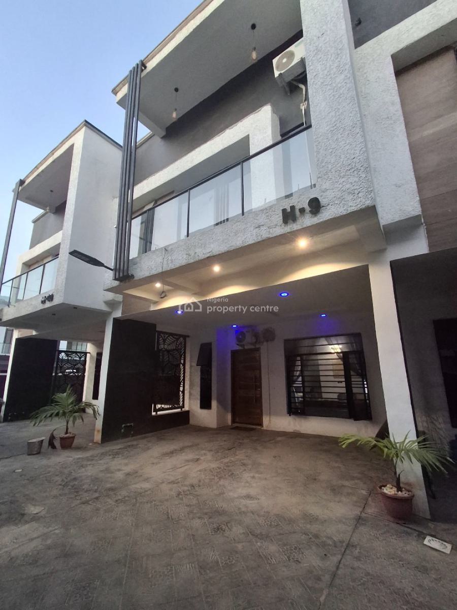 3 Bedroom Terrace with Bq, Ikota Gra, Ikota, Lekki, Lagos, Terraced Duplex for Sale