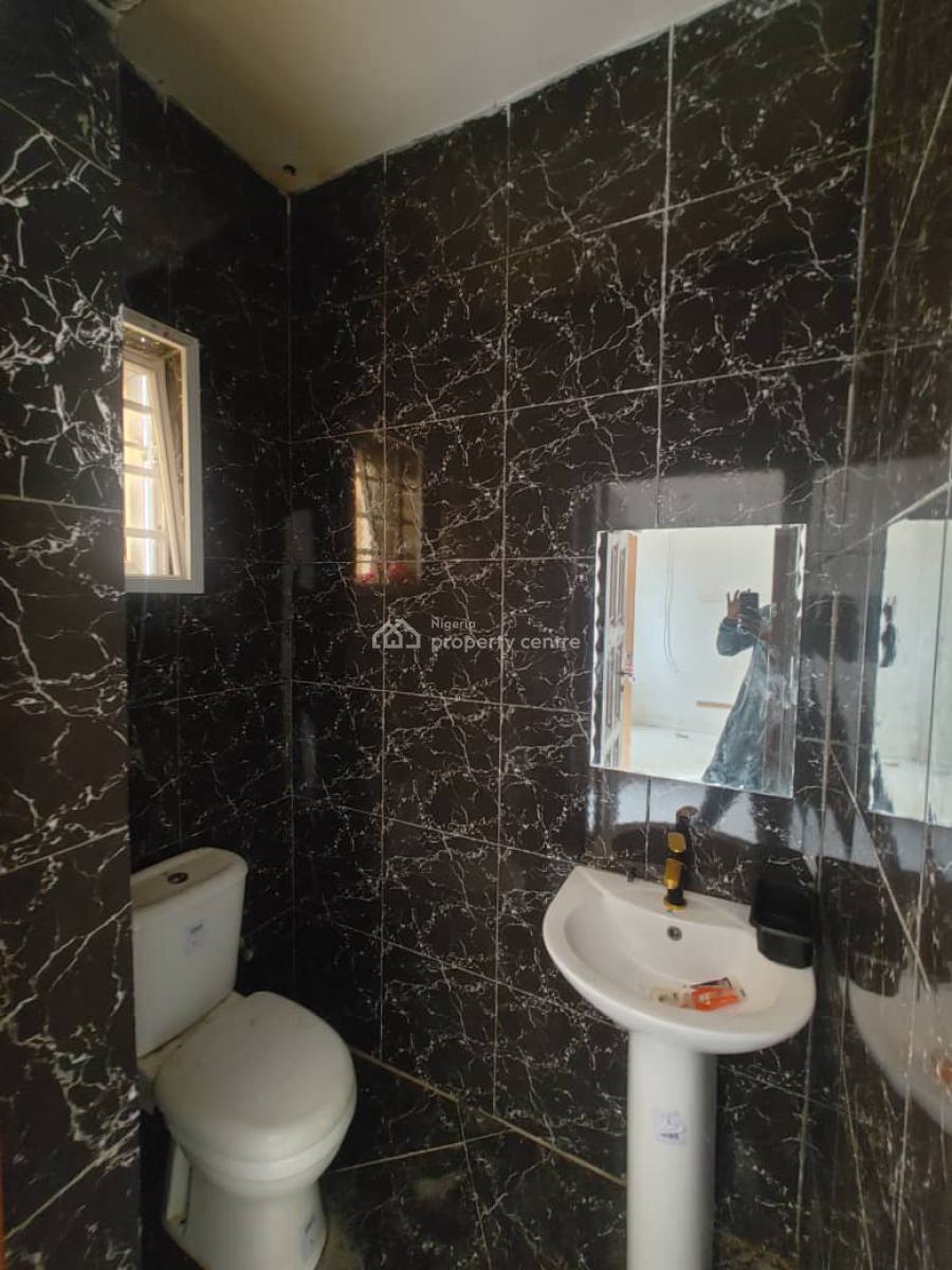 Luxury 2 Bedroom Apartment, Olokonla, Ajah, Lagos, Flat / Apartment for Rent