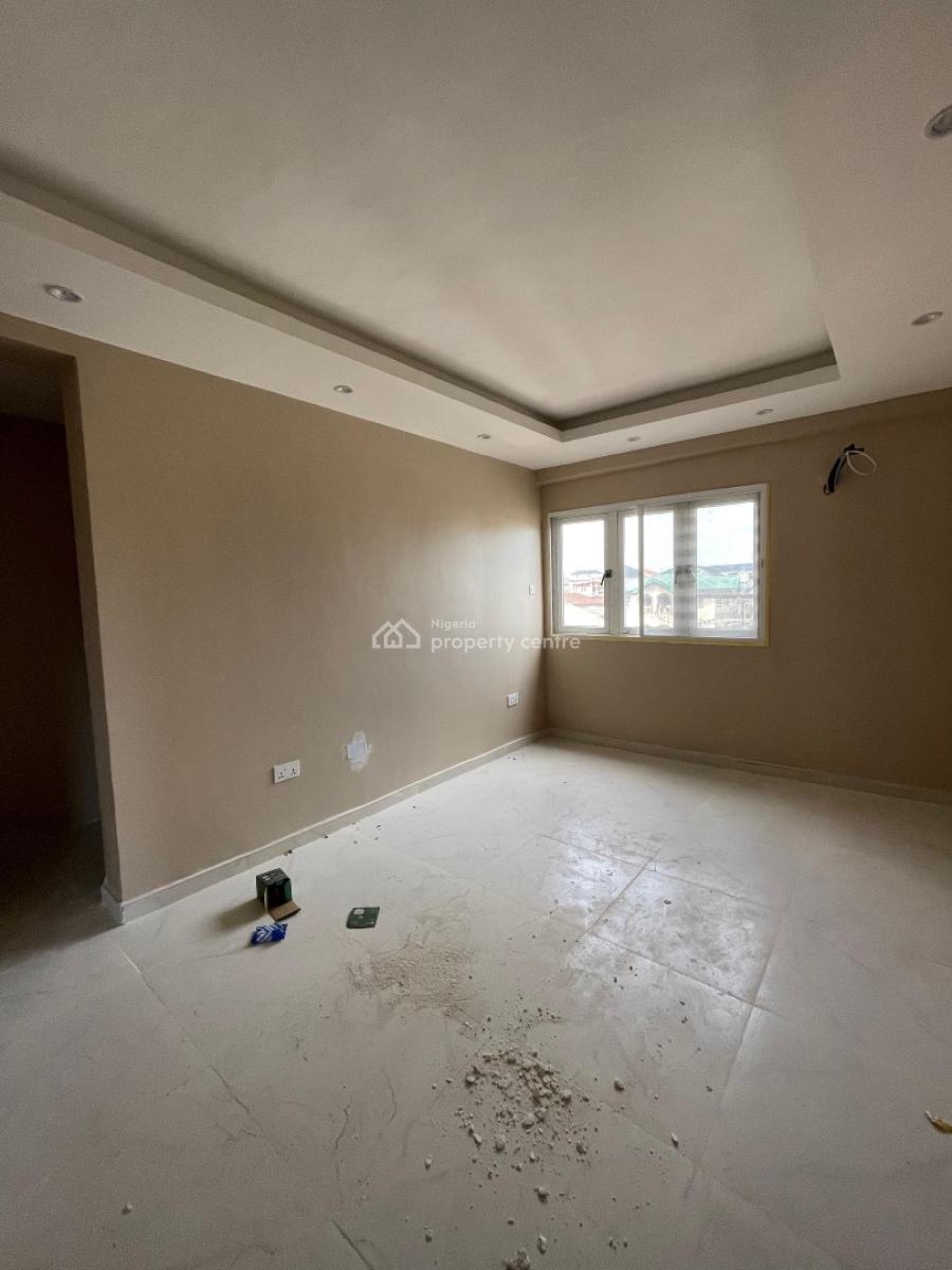 Luxury Built 3 Bedroom Apartment with Range of Amenities, Surulere, Lagos, Terraced Duplex for Sale