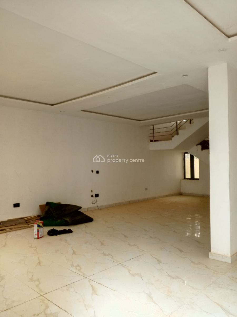 5 Bedrooms Semi Detached Duplex, Diplomatic Zone By Ecowas, Katampe Extension, Katampe, Abuja, Semi-detached Duplex for Rent