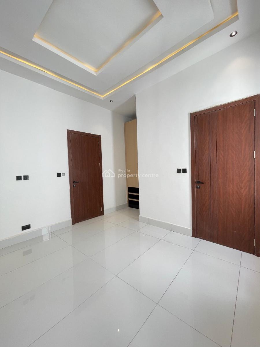 5 Bedroom Fully Detached with Pool and Bq, Ajah, Lagos, Detached Duplex for Sale