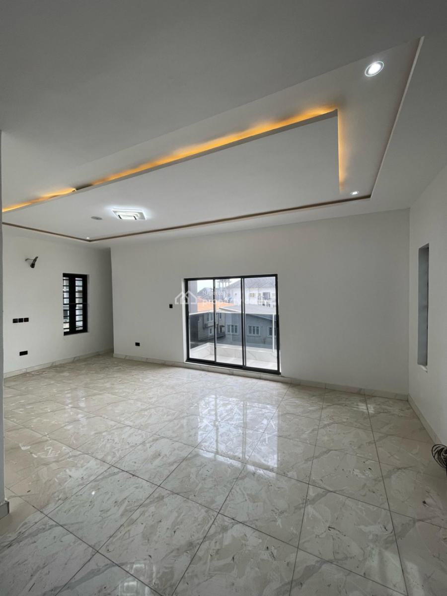 Pristine Built 4 Bedrooms Semi Detached Duplex, Ologolo, Lekki, Lagos, Semi-detached Duplex for Sale