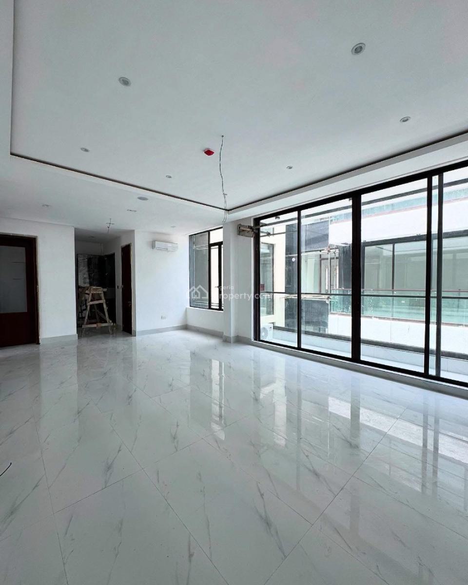 Contemporary Luxury 3-bedroom Apartment, Lekki Phase 1, Lekki, Lagos, Block of Flats for Sale