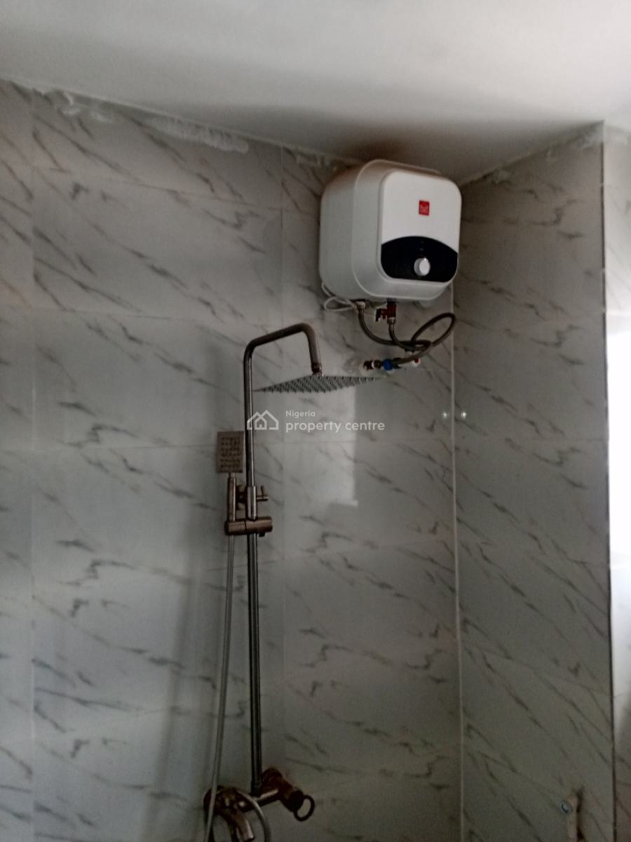Lovely 2 Bedrooms Flat, Yemi Gbenle Estate, Opic, Isheri North, Lagos, Flat / Apartment for Rent
