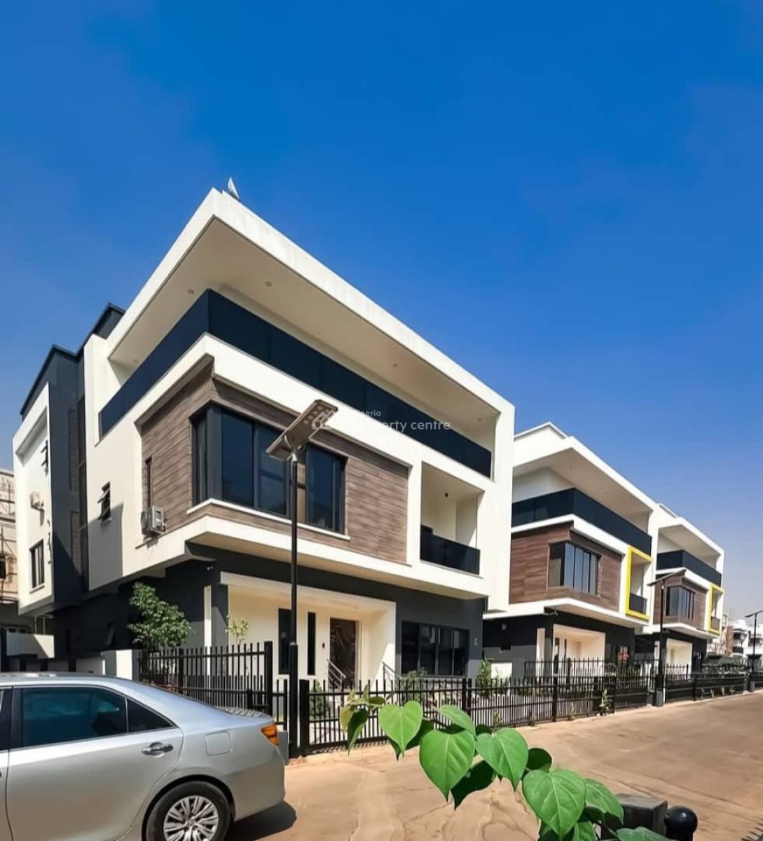 Tastefully Built 6 Bedrooms House, Guzape District, Abuja, Detached Duplex for Sale