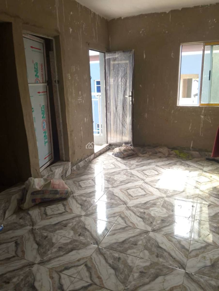 Standard and Spacious Mini Flat, Waec Side, Yaba, Lagos, Mini Flat (room and Parlour) for Rent
