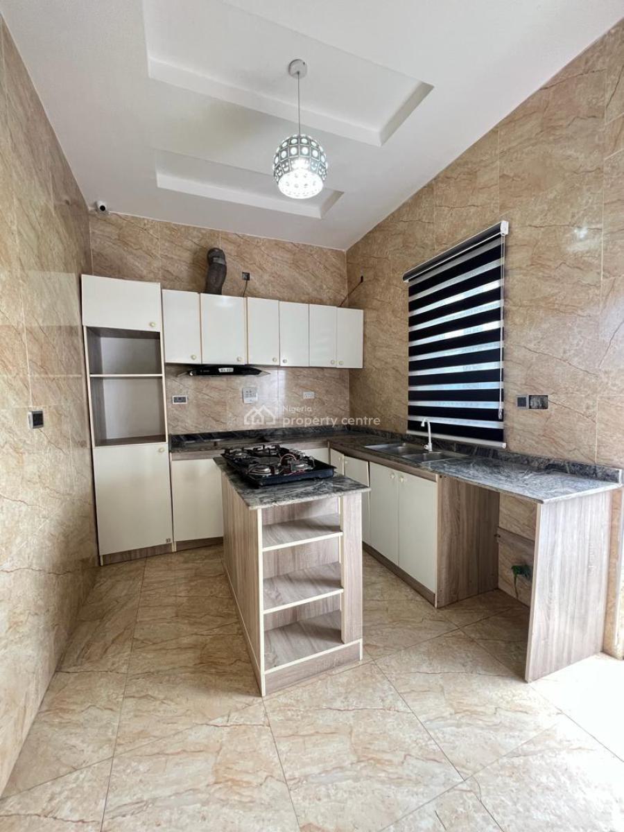 Lovely 5bedroom Semi Detached, Thomas Estate Ajah, Ajah, Lagos, Semi-detached Duplex for Sale